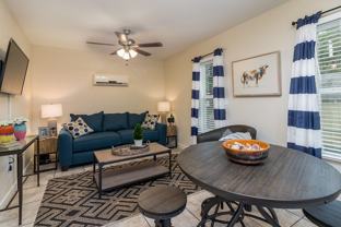 418 E Myrtle St #2 - Photo 1 of 1