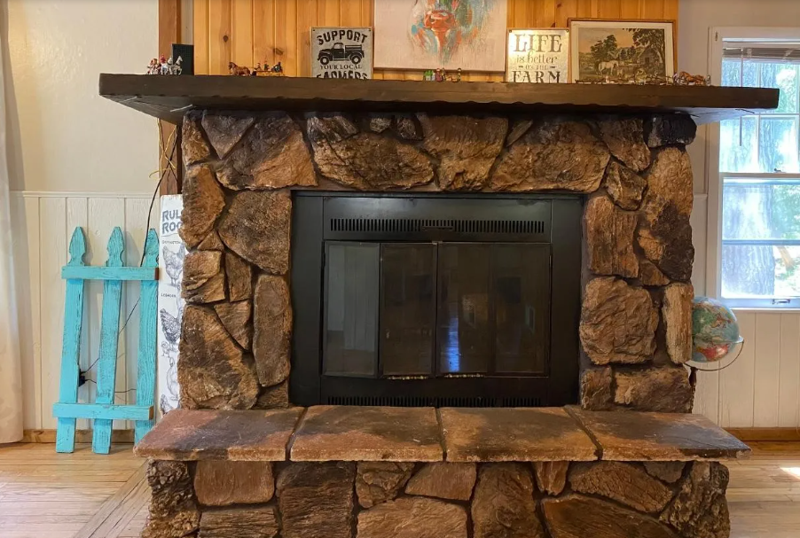 9485 Country Club Rd #1 - Photo 6 of 35