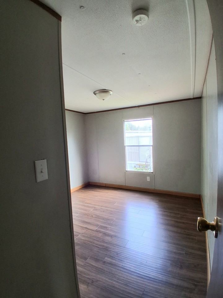 358 Golden Dale Dr #358R - Photo 6 of 9