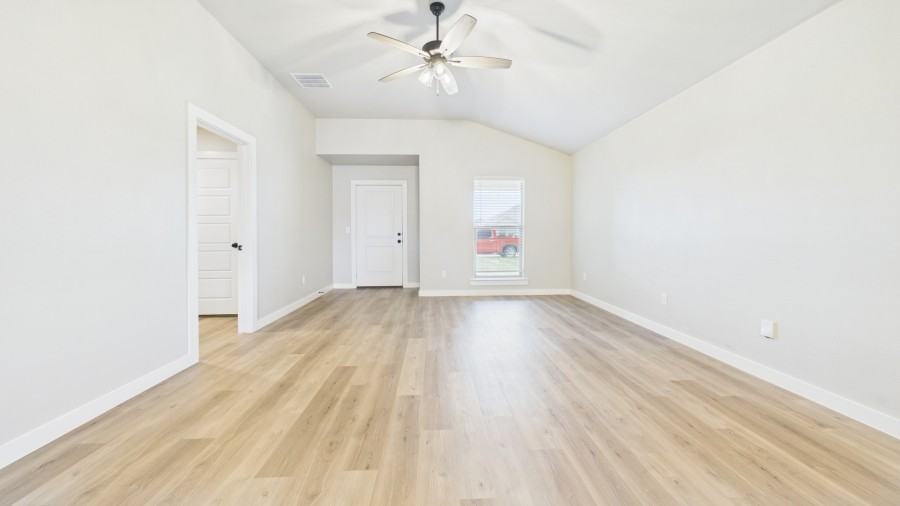 6944 10th St #1 - Photo 7 of 37
