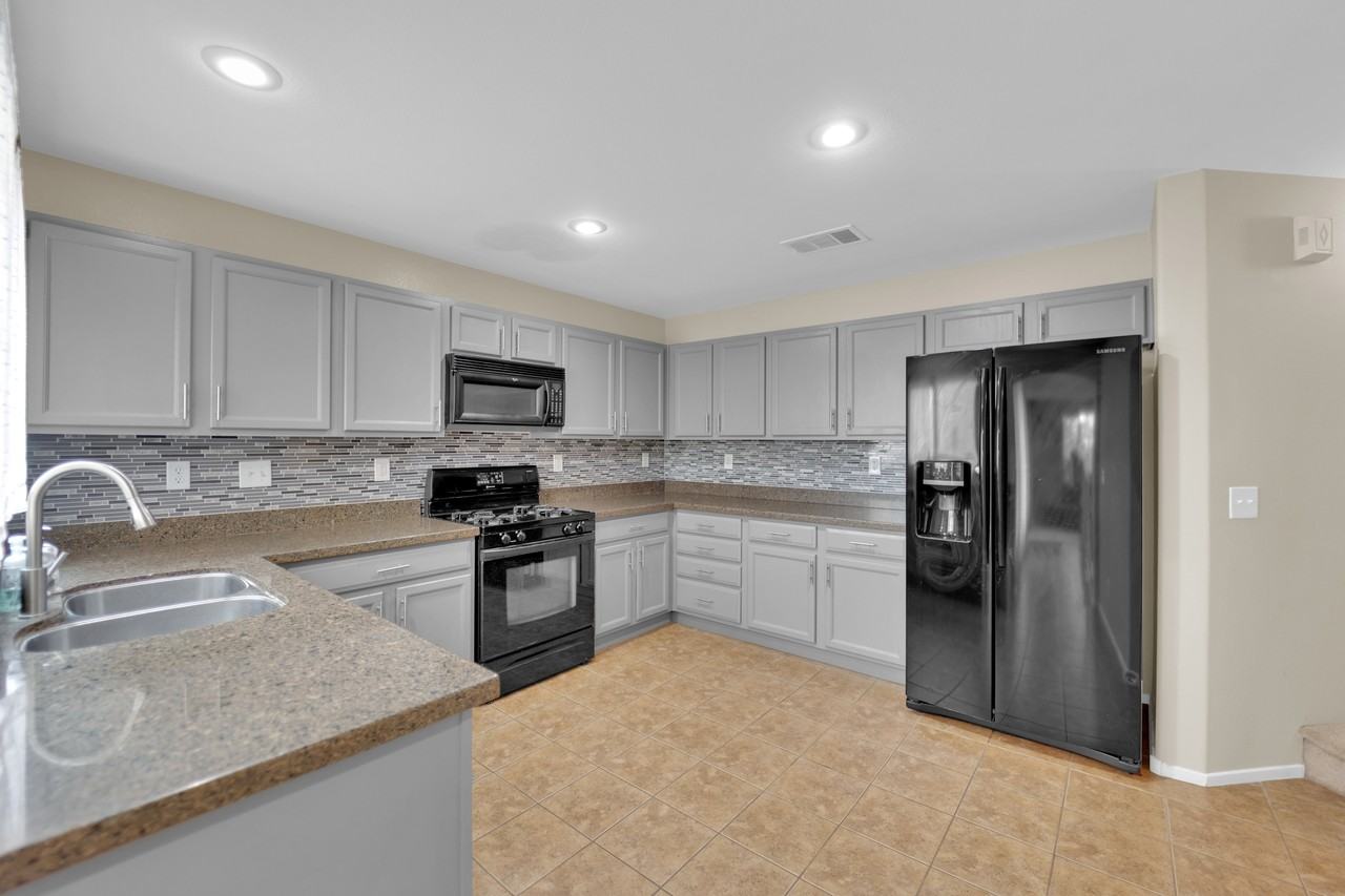 7326 Padleymor St #1 - Photo 5 of 27