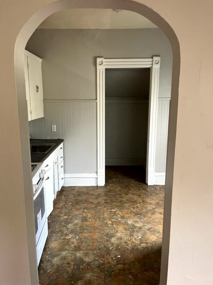 407 E Monroe St #2 - Photo 6 of 22