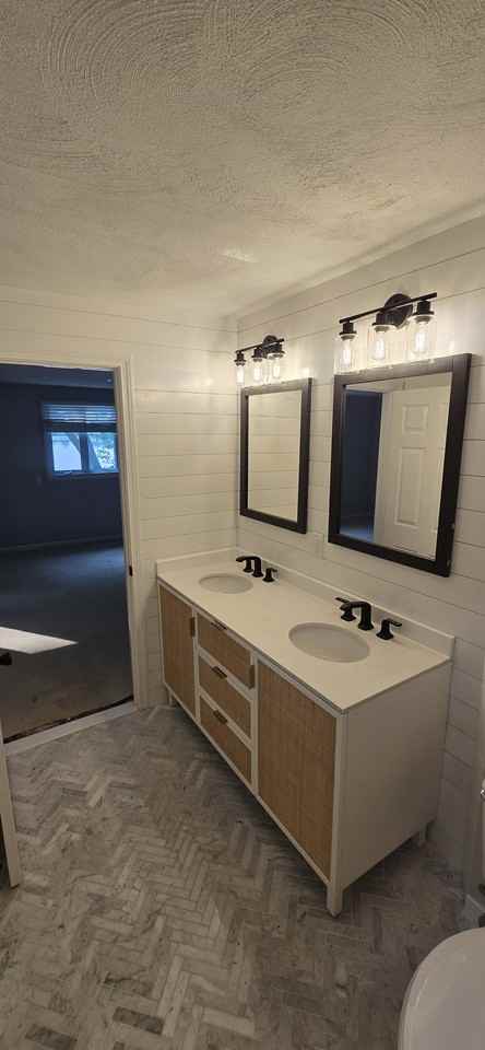 12 Williams St #1 - Photo 7 of 33