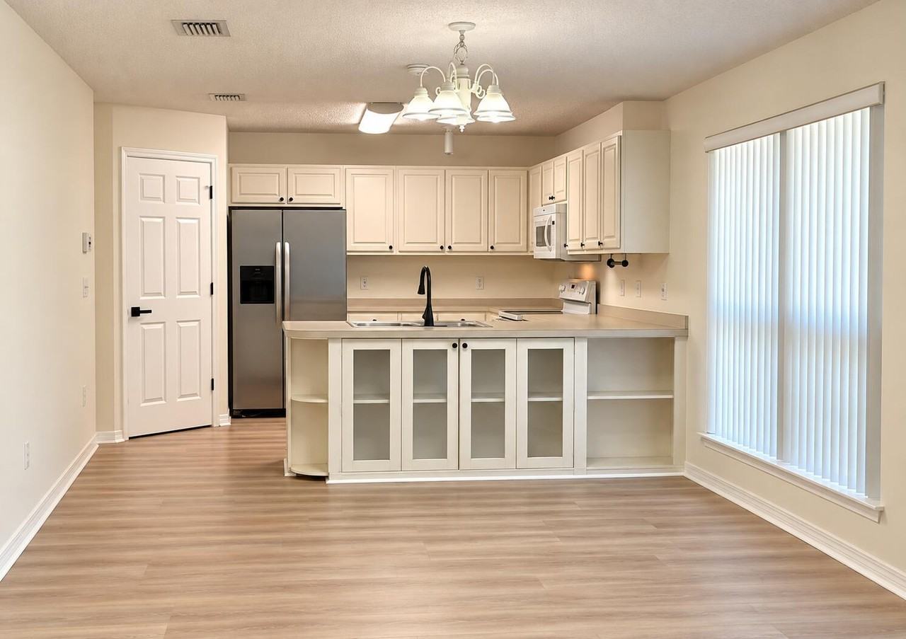 7646 Duval St #1 - Photo 2 of 7