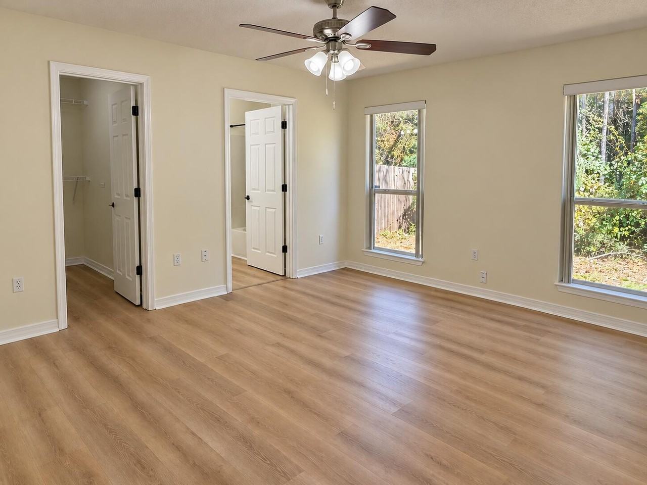 7646 Duval St #1 - Photo 4 of 7