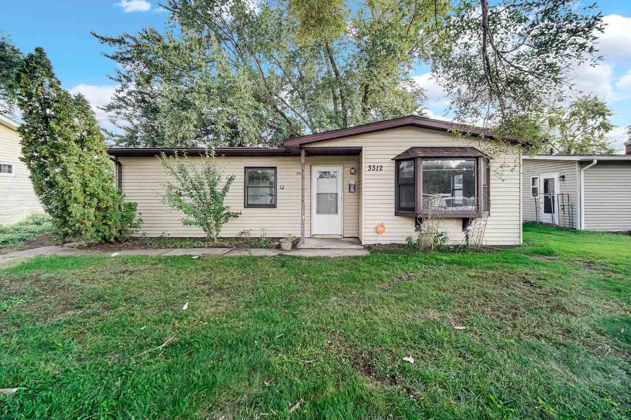 3312 176th St - Photo 3 of 20