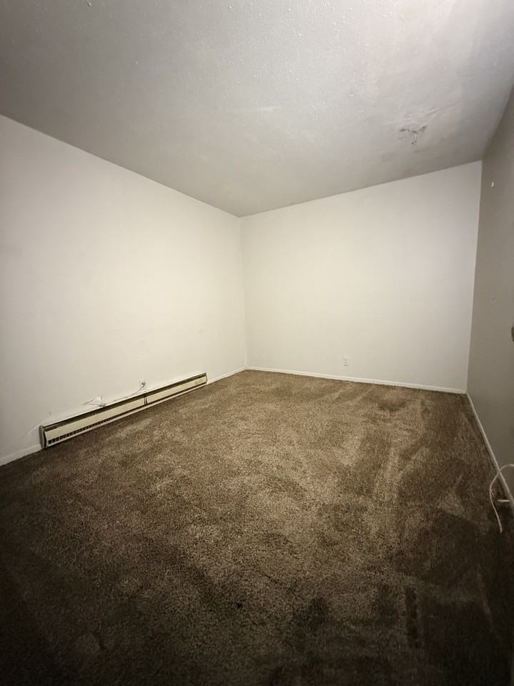 210 W Columbus St #1 - Photo 2 of 7