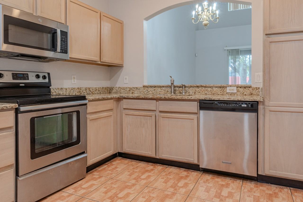 13304 Summerton Dr #1 - Photo 7 of 41