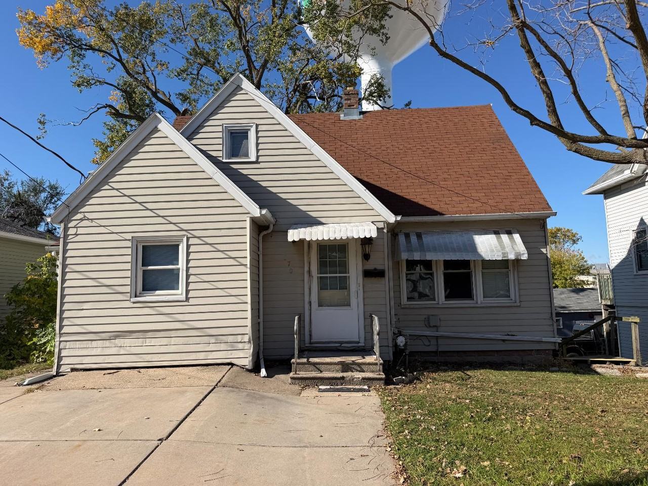 370 Ahnaip St - Photo 2 of 13