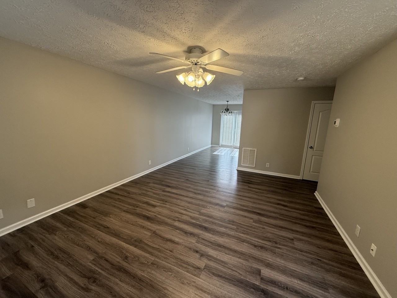 951 Seven Oaks Blvd #1 - Photo 6 of 20