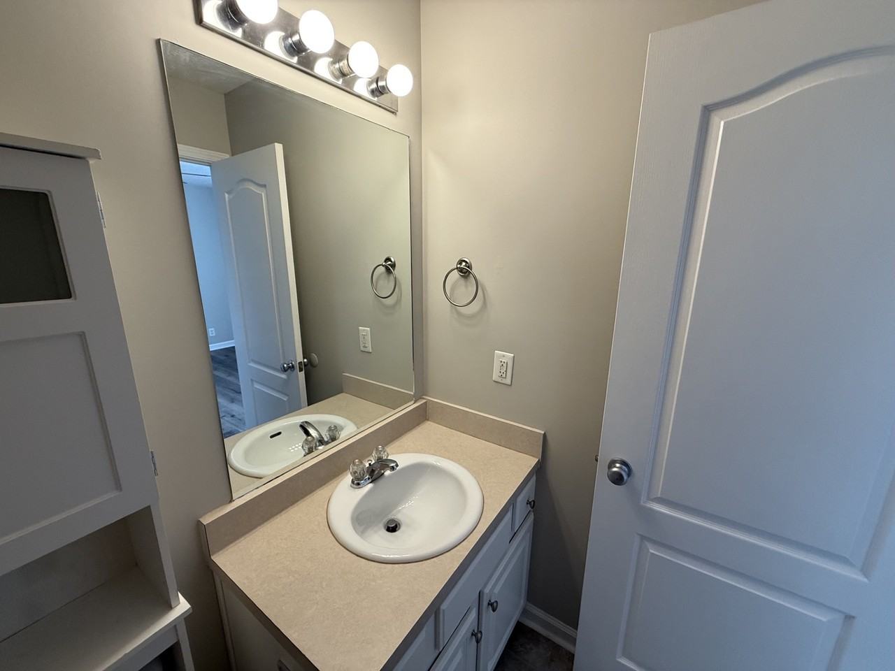 951 Seven Oaks Blvd #1 - Photo 7 of 20
