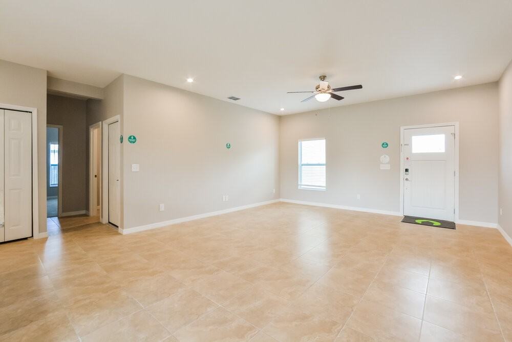 365 Alegriano Ct - Photo 4 of 16