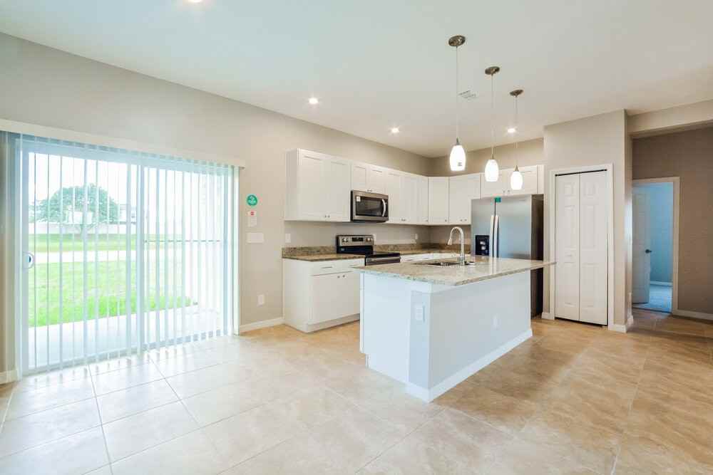 365 Alegriano Ct - Photo 6 of 16