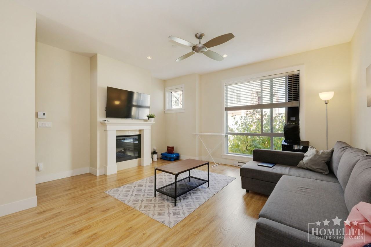 45615 Tamihi Way - Photo 2 of 20