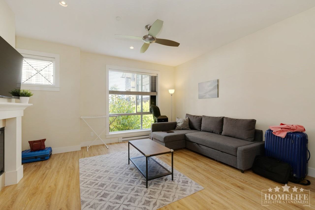 45615 Tamihi Way - Photo 3 of 20