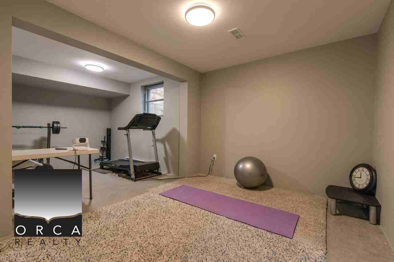 9573 Willowleaf Pl - Photo 7 of 20