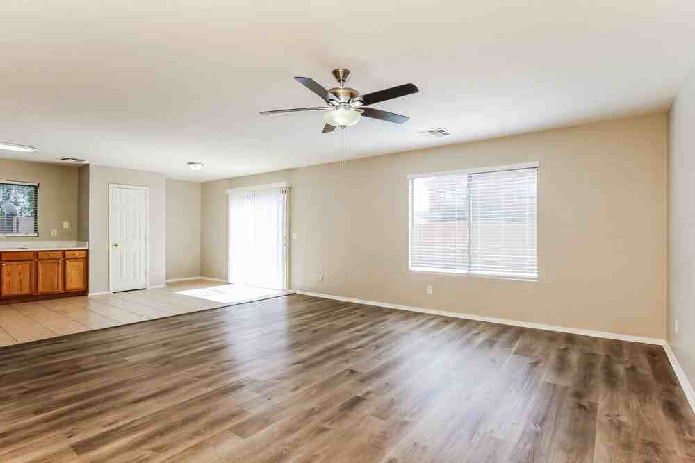 12375 W Heatherbrae Dr - Photo 5 of 17