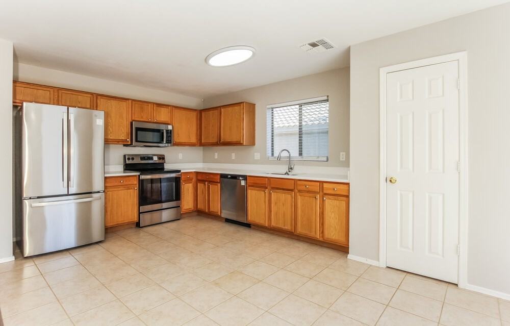 12375 W Heatherbrae Dr - Photo 6 of 17