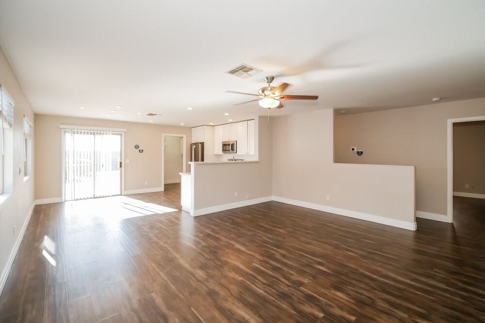 1329 E Omega Dr - Photo 5 of 16