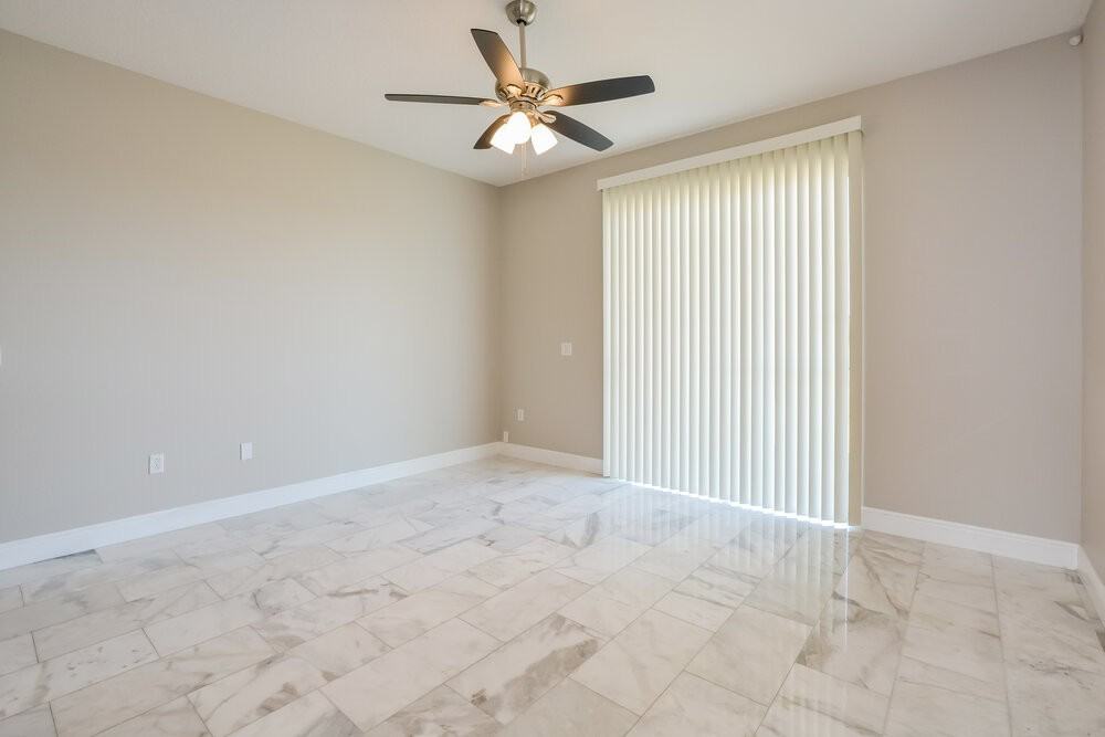 5569 Sycamore Canyon Dr - Photo 7 of 16