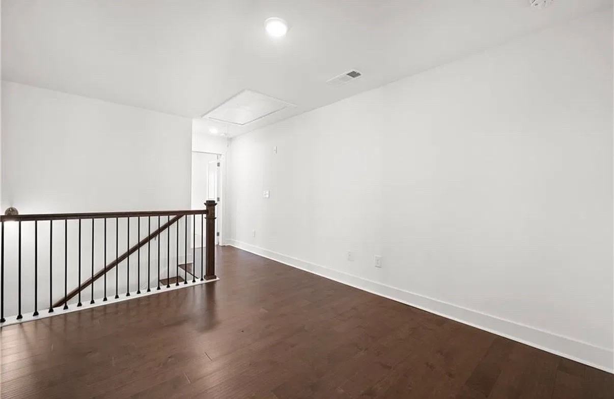 246 Auburn Valley Way - Photo 5 of 14