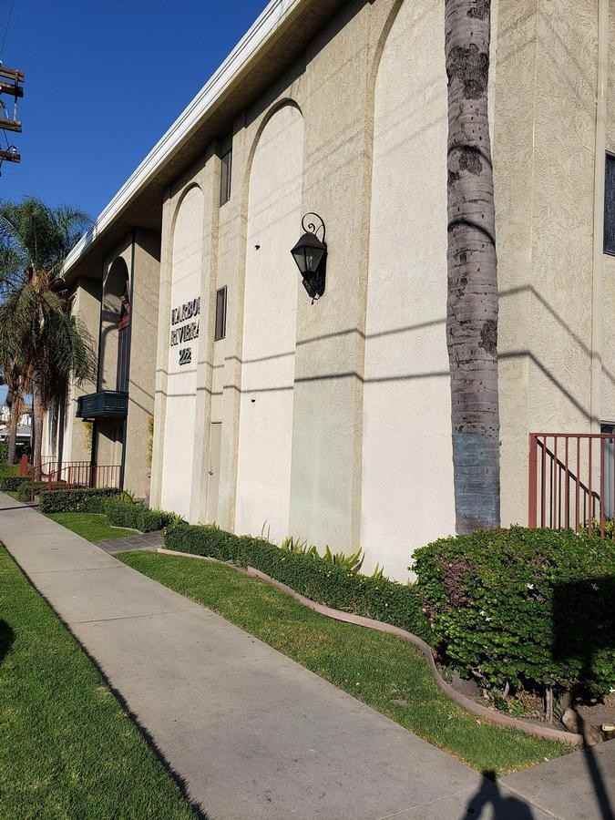 222 S Cabrillo Ave - Photo 5 of 12