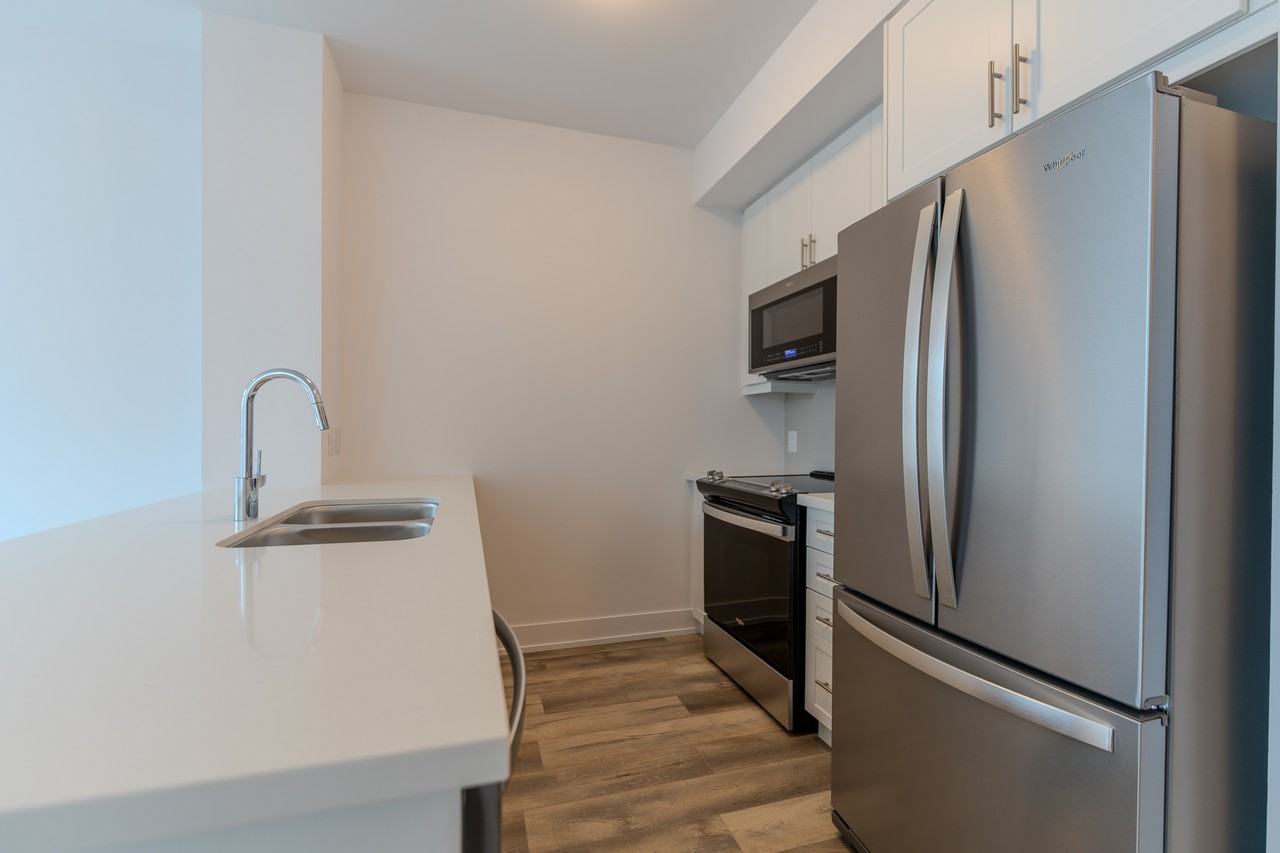 470 Dundas Street East #1213 - Photo 4 of 13