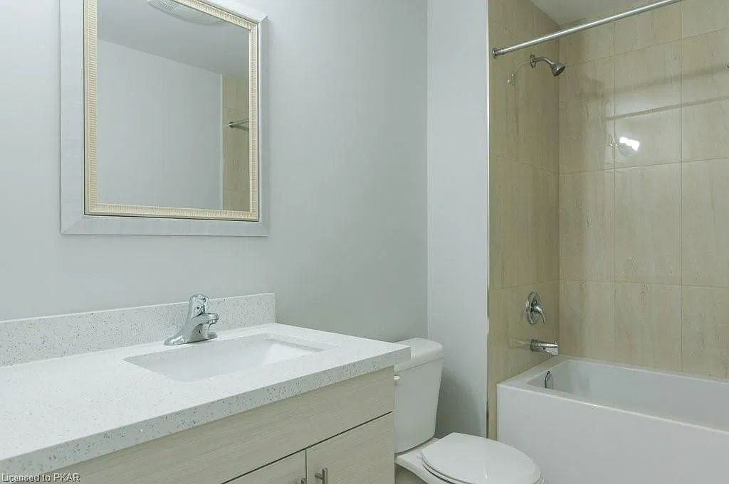 550 Brealey Drive - Photo 3 of 35