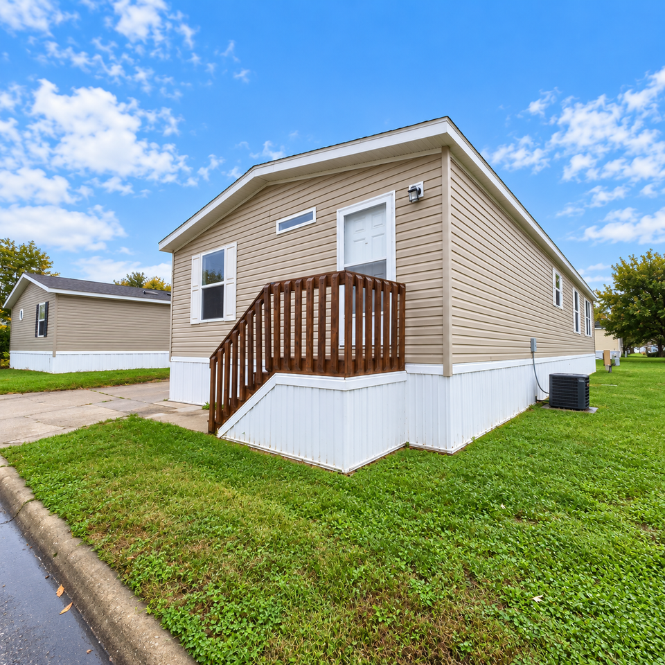 323 Se Spring Park Dr #178 - Photo 2 of 23