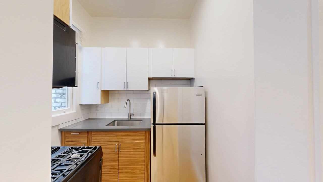 691 O'Farrell Street - Photo 2 of 26
