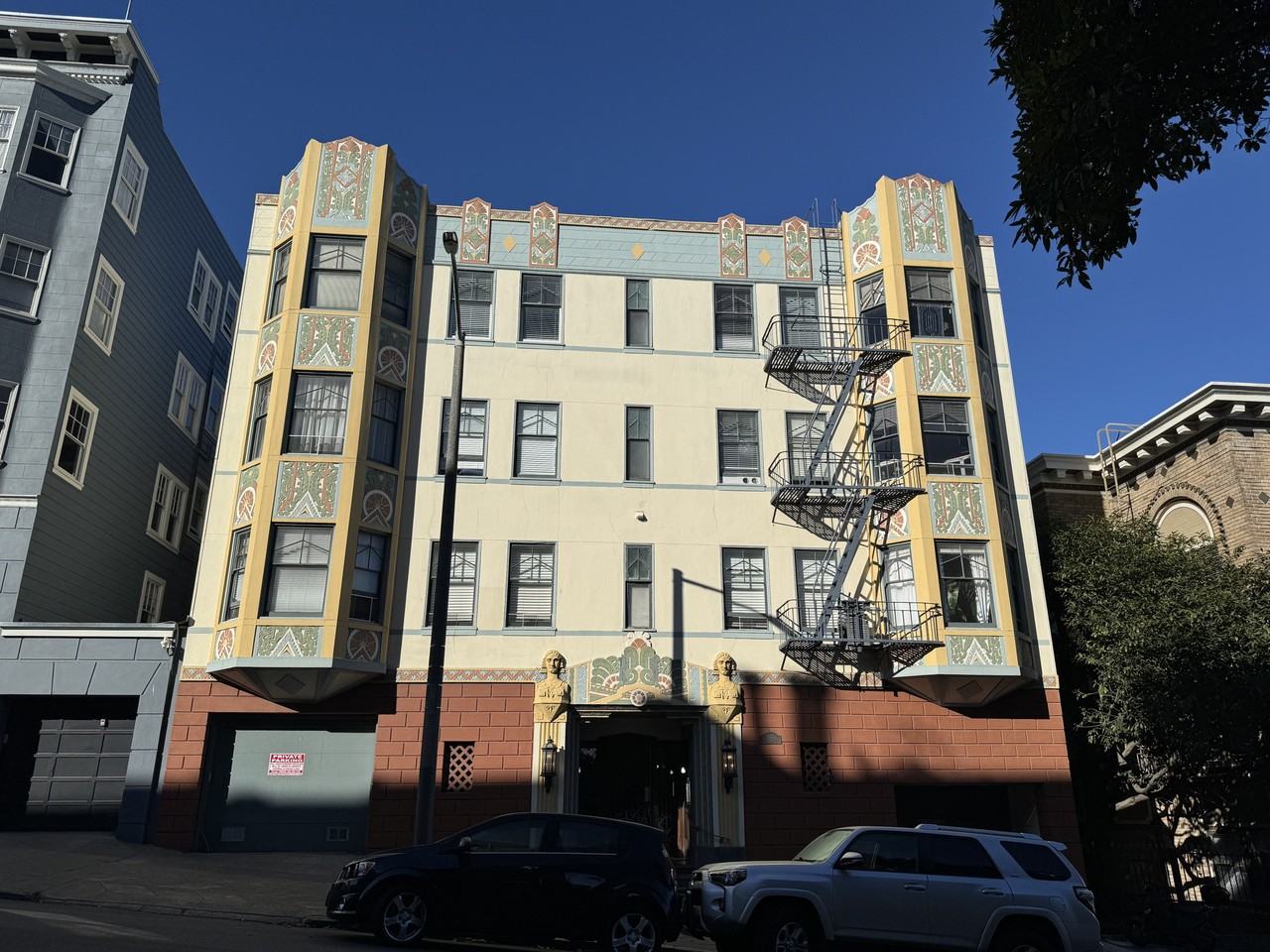 915 Pierce Street - Photo 6 of 15