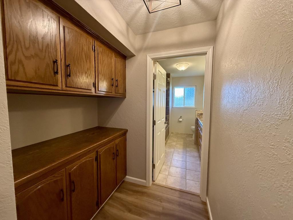 10506 Claribel Rd - Photo 7 of 41