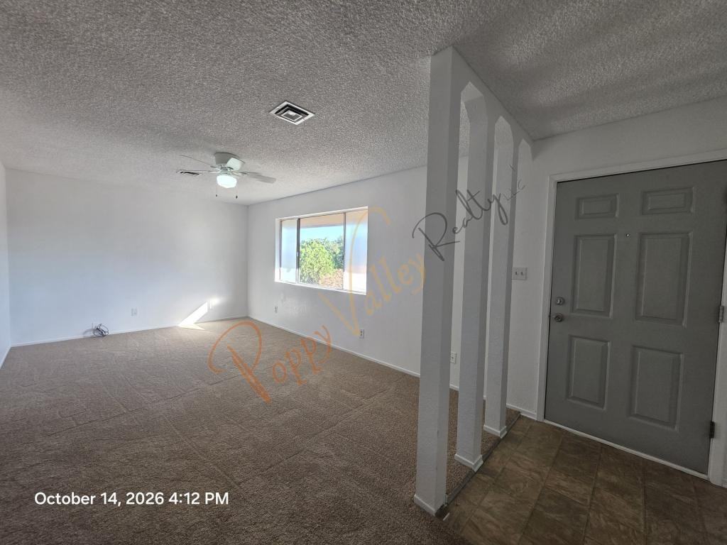 3111 E Suffock Ave - Photo 2 of 11