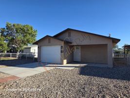 featured image of 2810 E Lass Ave