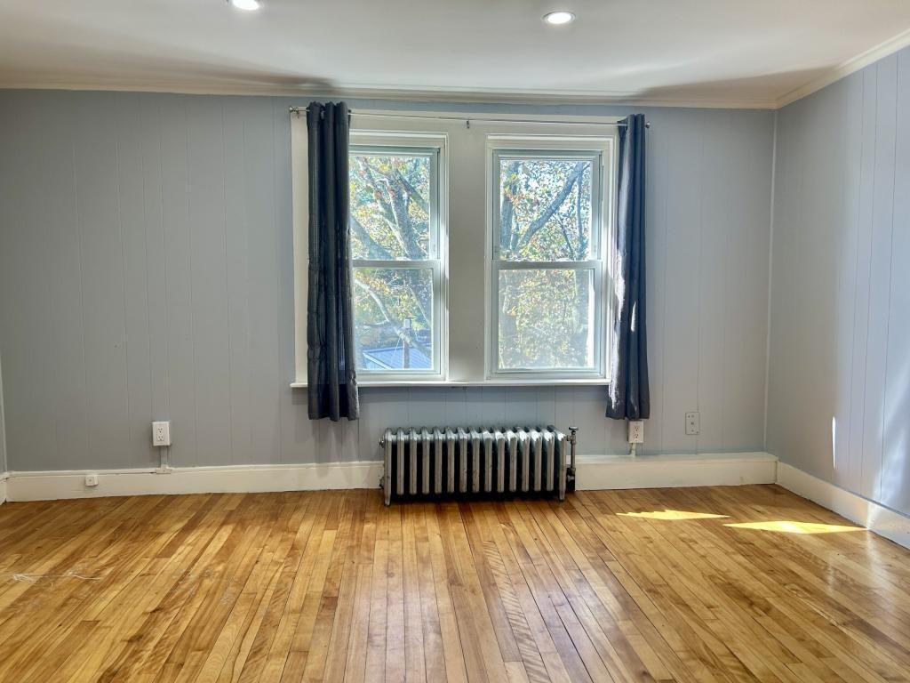 51 Ninth St Apt 3 - Photo 7 of 12