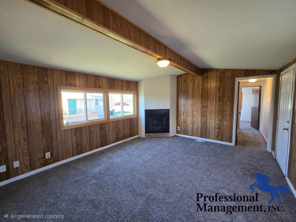 2604 Lackawanna Ln - Photo 2 of 9