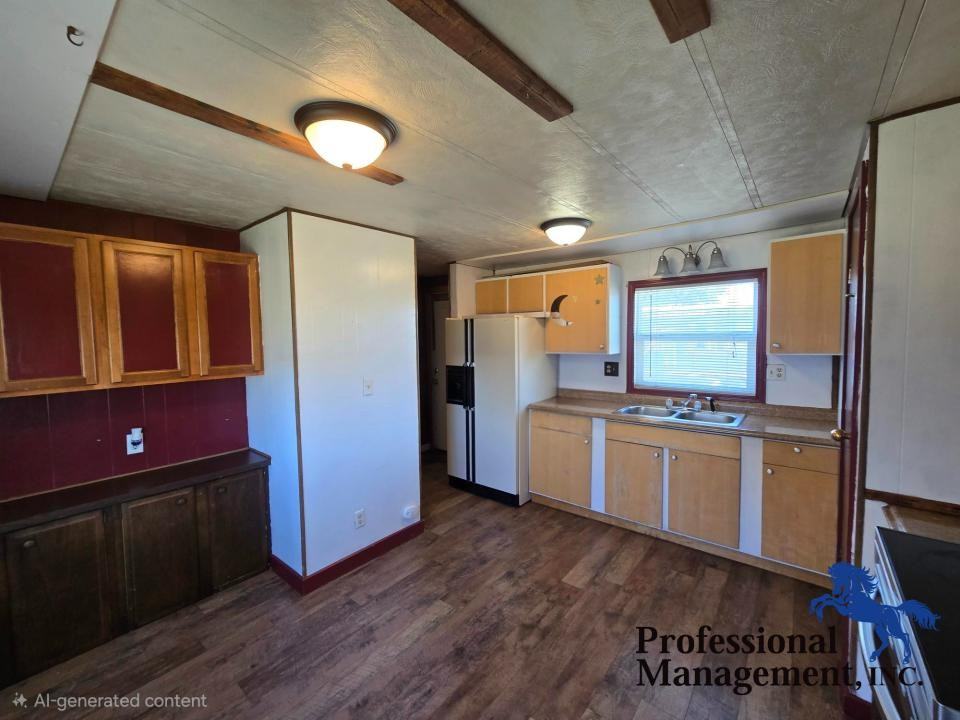 2604 Lackawanna Ln - Photo 3 of 9