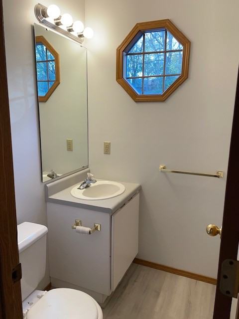 405 E Jackson St #409 - Photo 4 of 10