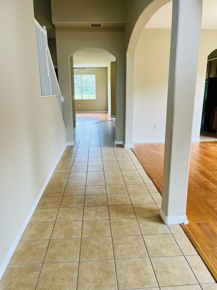 10555 Coral Key Ave - Photo 6 of 37