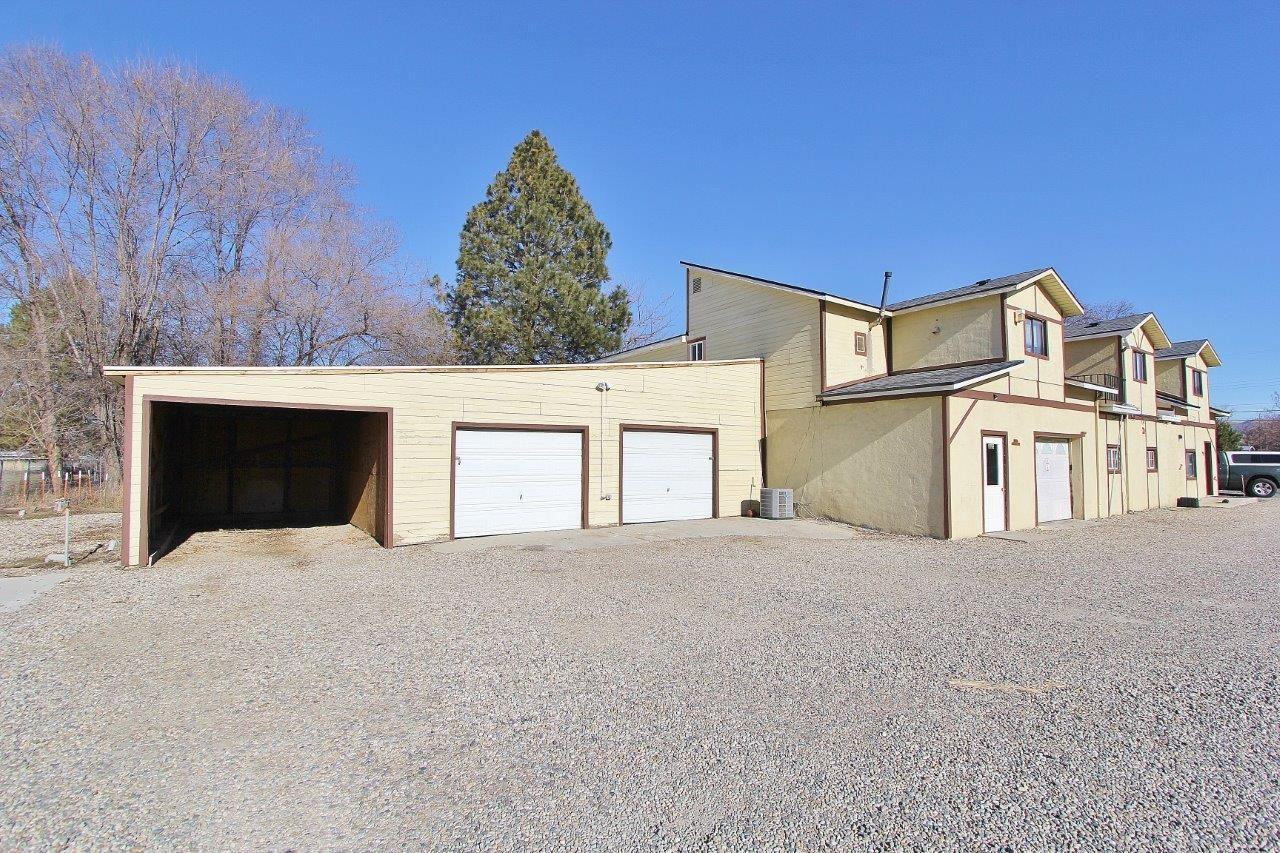 705 Williams Rd #B - Photo 2 of 21