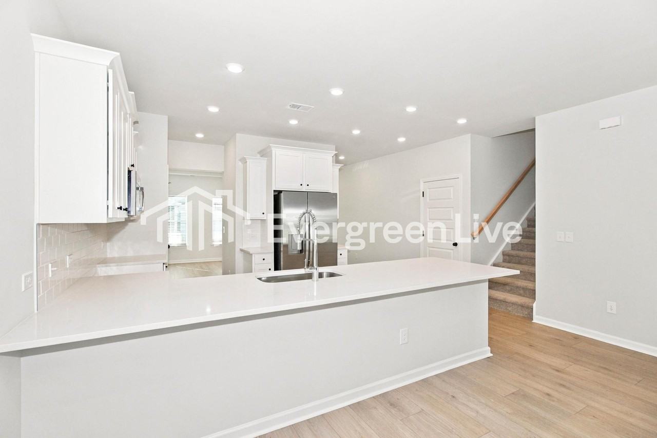 3440 Sandhill Crane Dr Sw - Photo 5 of 15