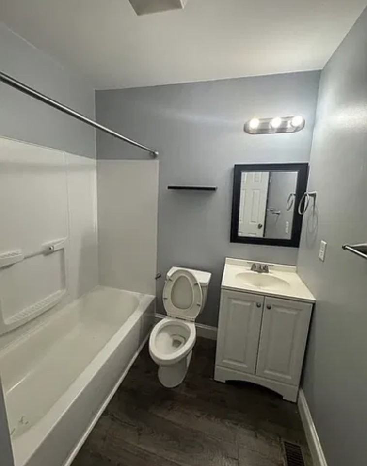 11 N Jay St #2 - Photo 5 of 8