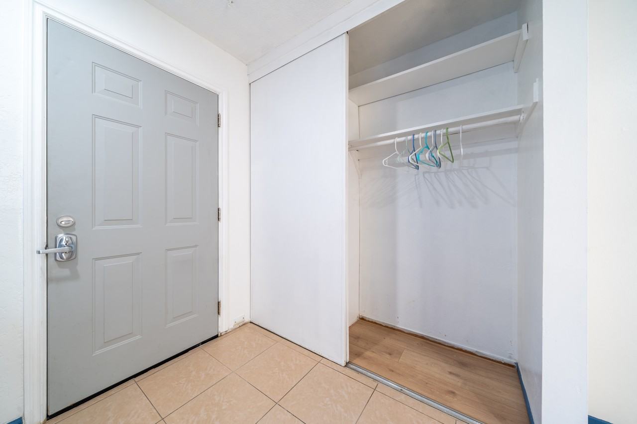 2993 Rossmore Ln - Photo 7 of 17