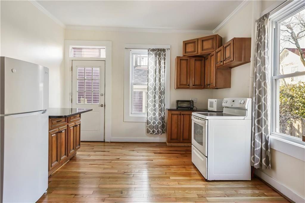 32 Ann St ##1 - Photo 7 of 16