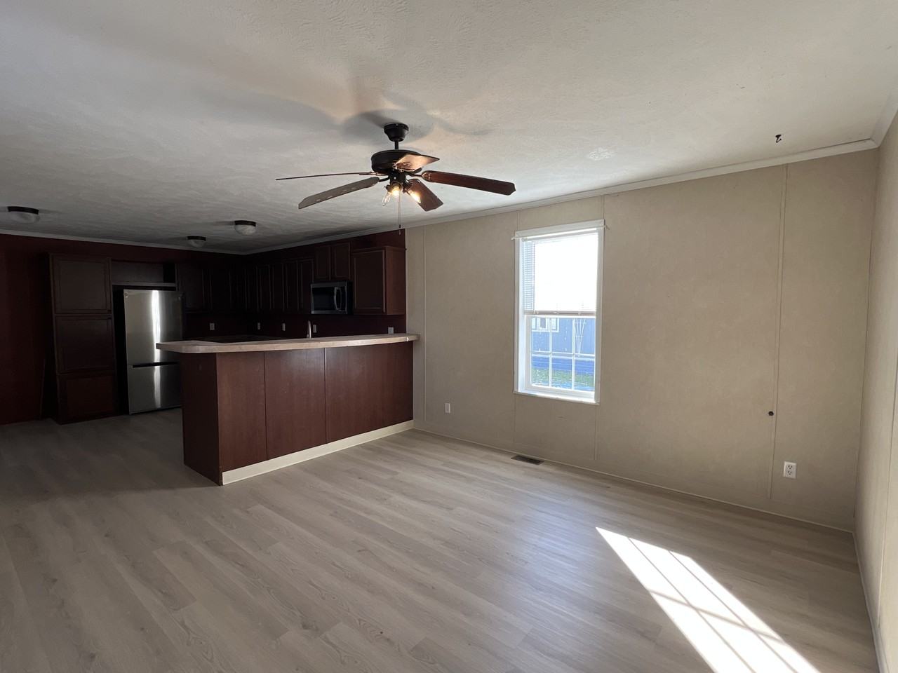 115 Silsbee Ave #115 - Photo 3 of 11
