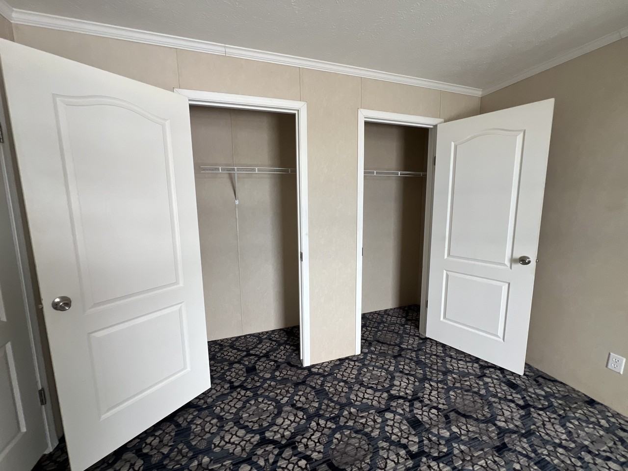 115 Silsbee Ave #115 - Photo 5 of 11
