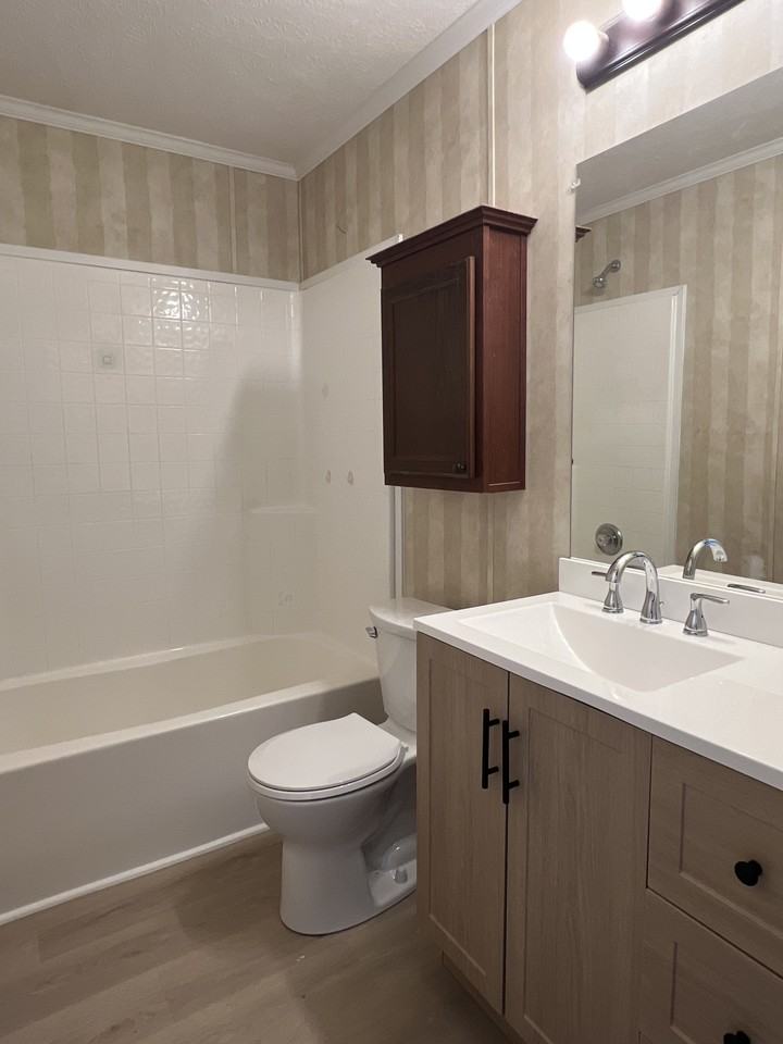 115 Silsbee Ave #115 - Photo 6 of 11