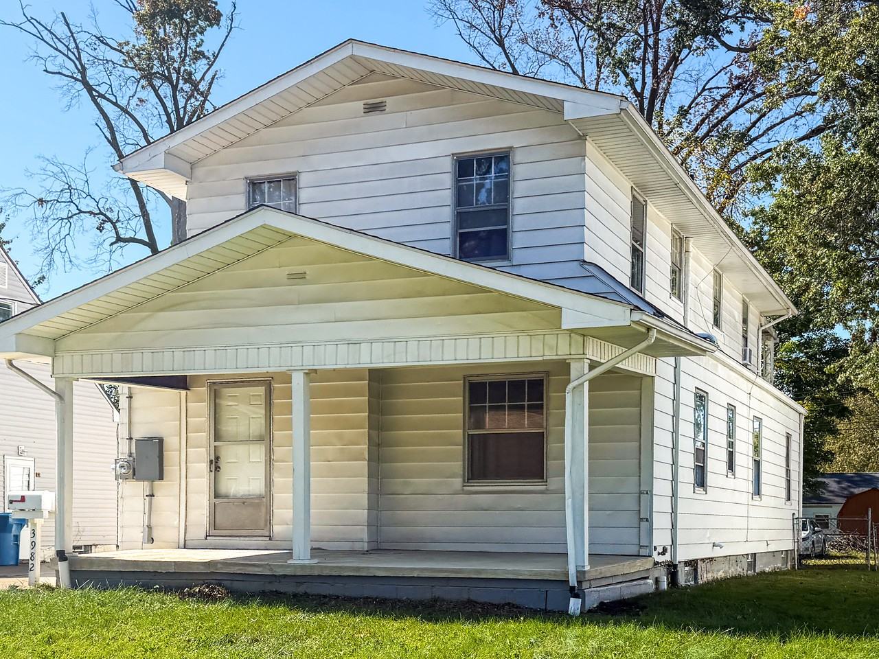 3982 Palm Ave - Photo 3 of 49