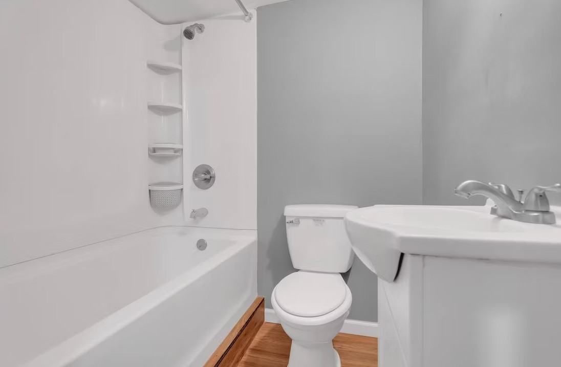 10139 Spring Gate Dr - Photo 2 of 17