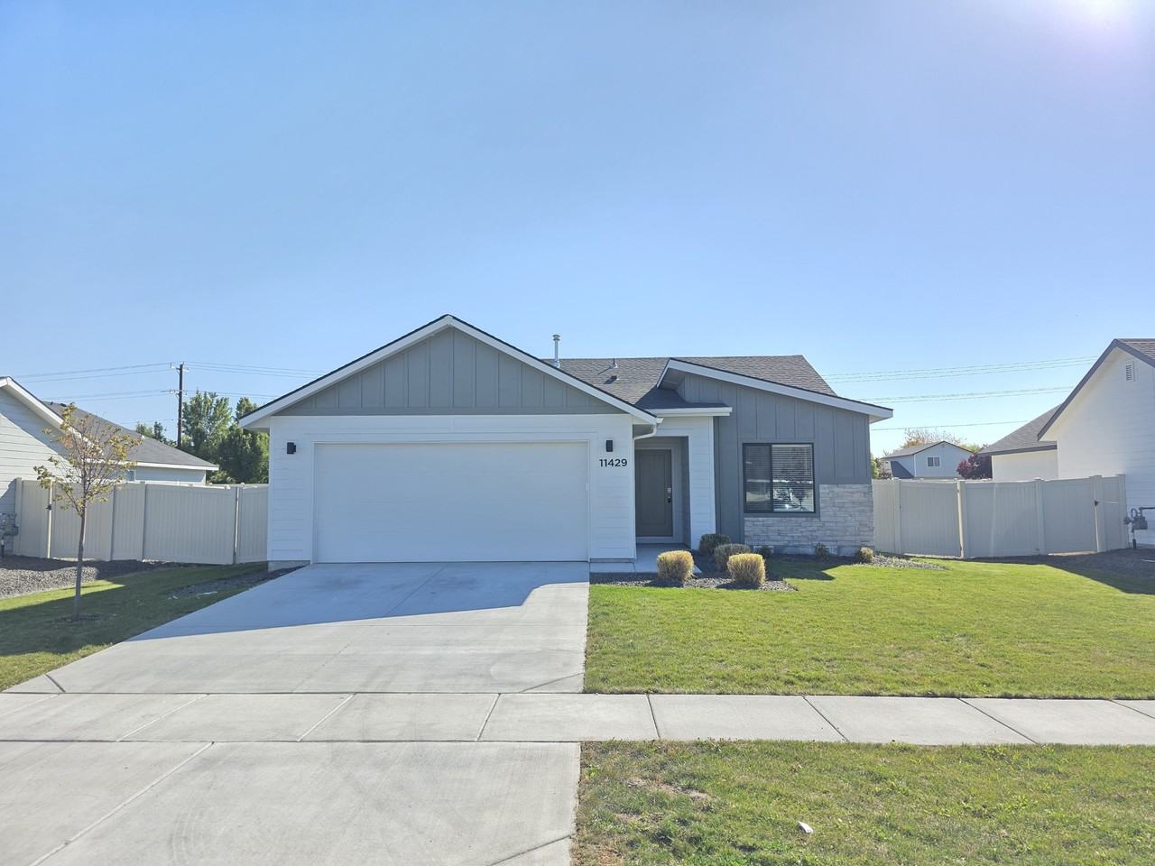 11429 W Falsetto St - Photo 3 of 15